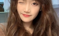 初中女生喊疼男生越往里寨游戏